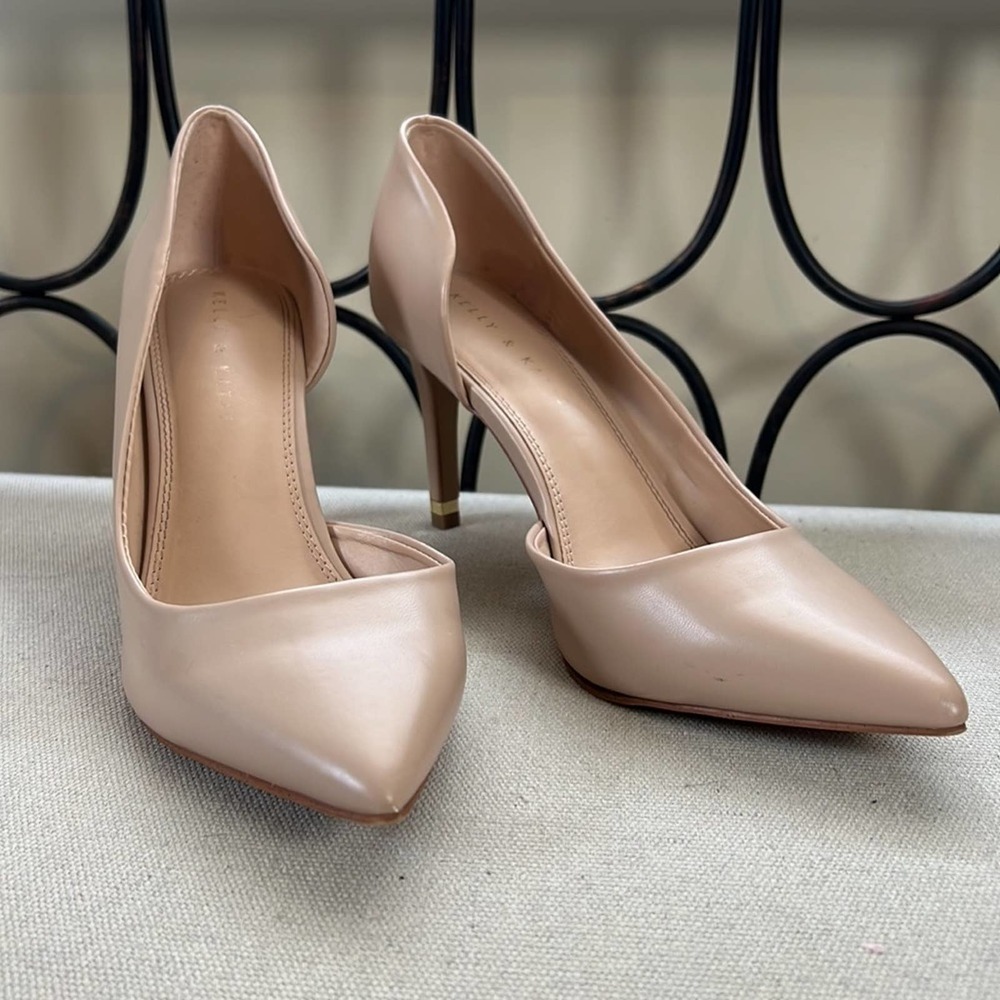 Kelly & Katie Driella cushioned d’orsay pumps beige nude size 9.5